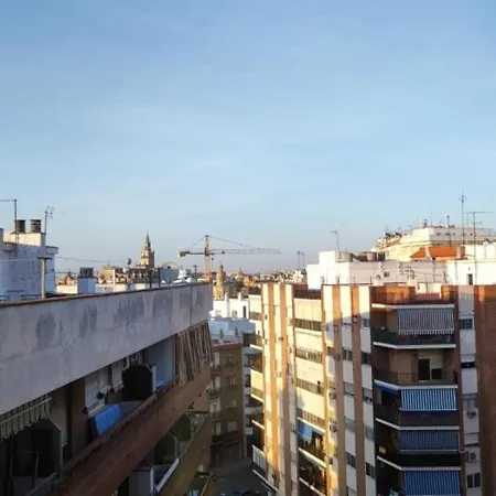 Apartamento Triana Plaza Cuba.wifi 500mb Netflix Appartement *