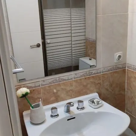 Daire Apartamento Triana Plaza Cuba.wifi 500mb Netflix Sevilla